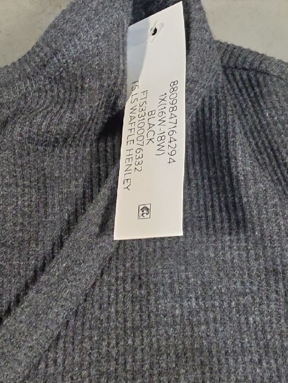 Terra & Sky Charcoal Thermal Long Sleeve Henley V-neck Top - 1X - Picture 6 of 7